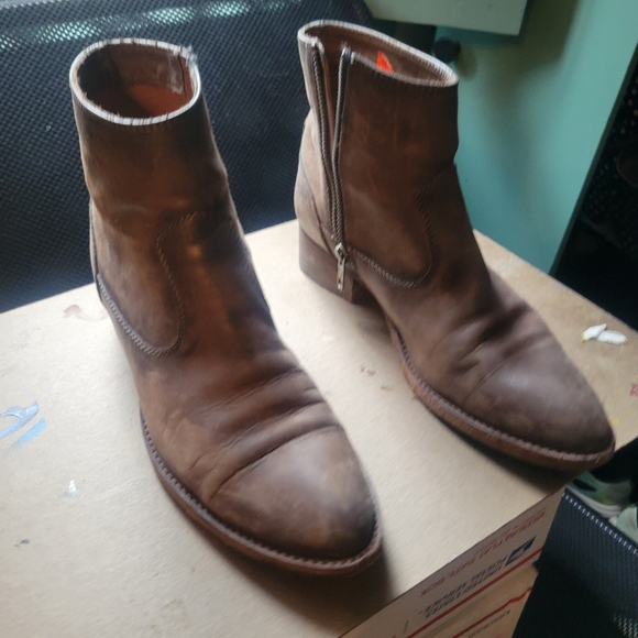 Brown Frye Boots - Picture 6 of 9